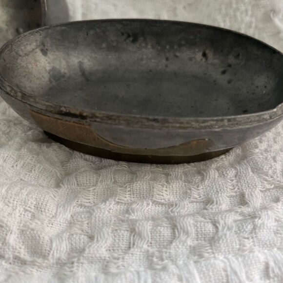 Vintage Pewter / Brass Duck Trinket Box 4.5 in tall **BUNDLE with LG Duck $60* - Picture 11 of 12